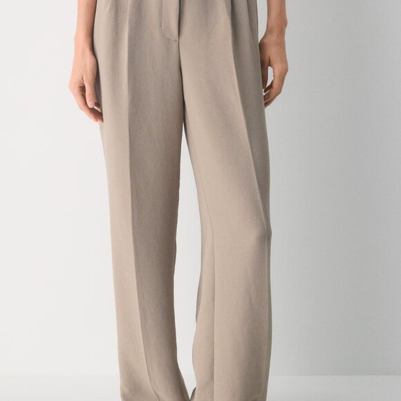 Aritzia Pants - Aritzia Effortless pant, 8, Nomad Taupe
